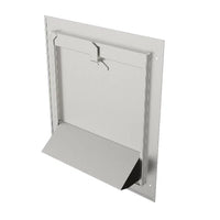 Tapa shut Inoxideas con la compuerta abierta para acceso al ducto